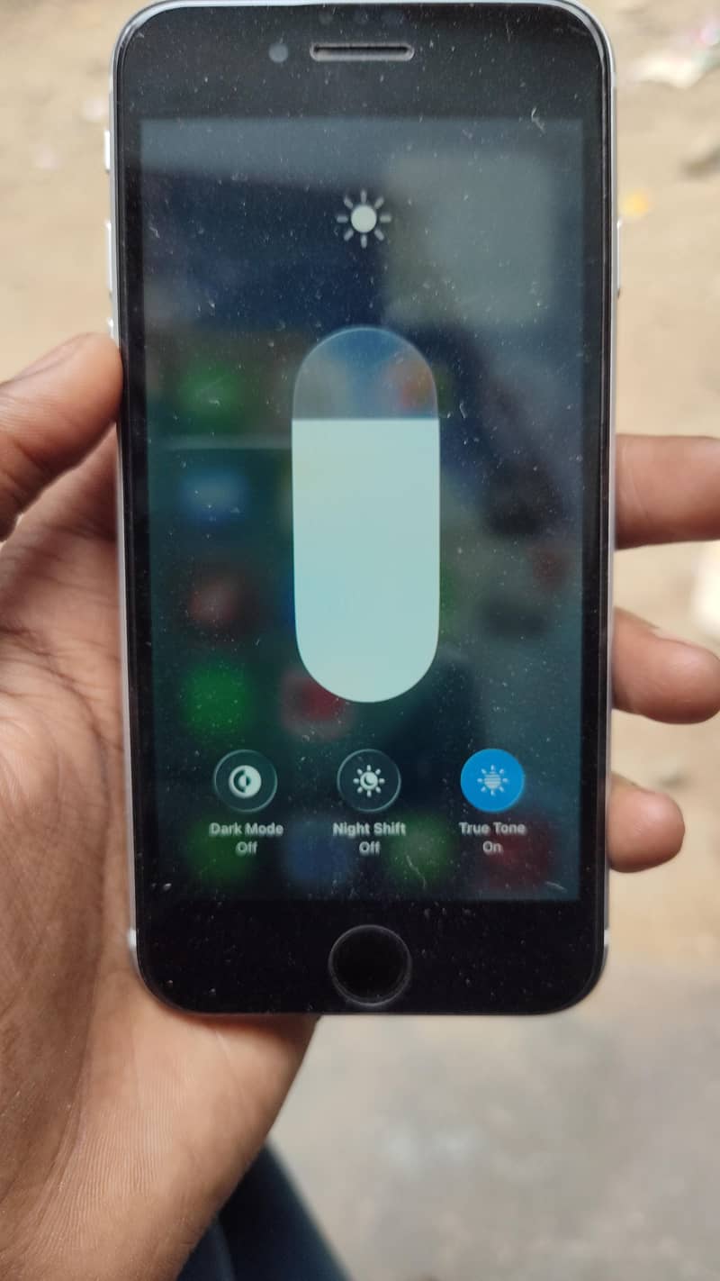 iPhone se2 9