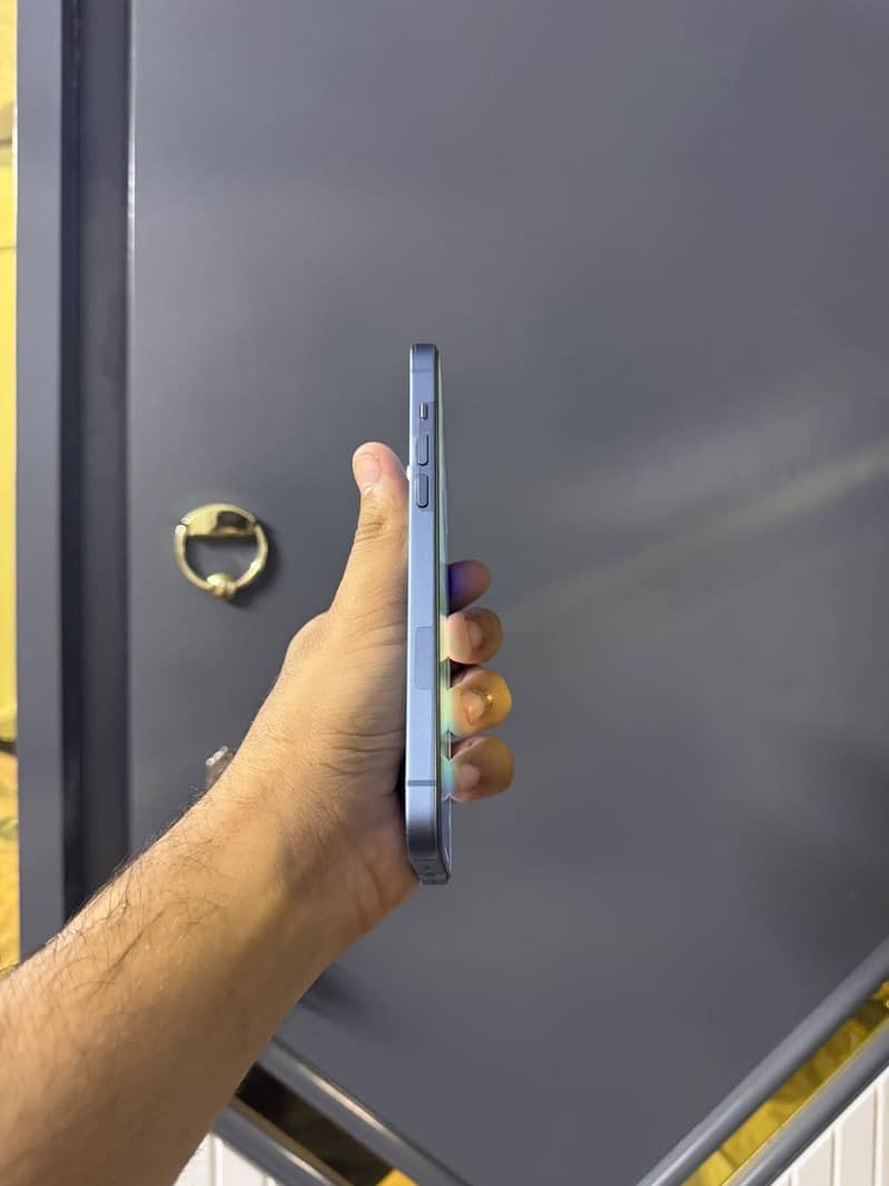 Apple iPhone 14 plus 1