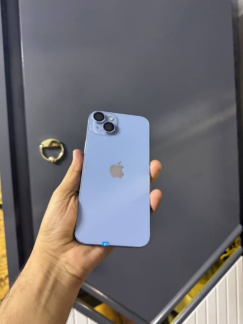 Apple iPhone 14 plus 3