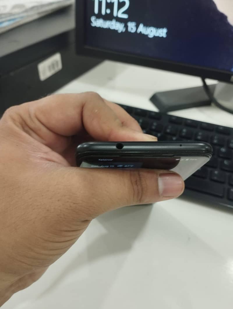 Google Pixel 4a 4