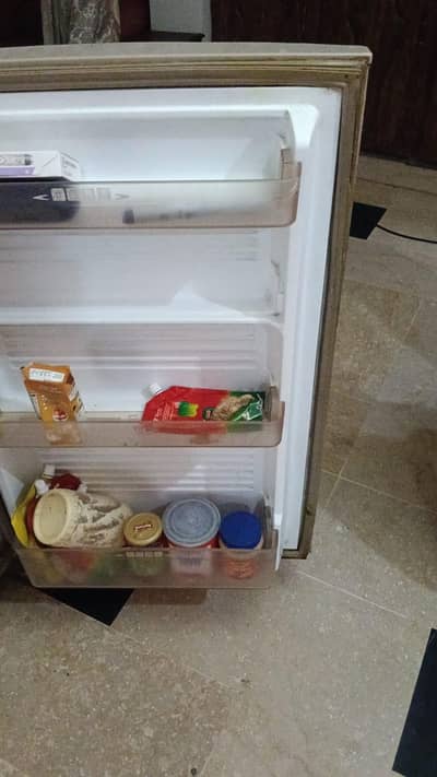 Dawlence Refrigerator