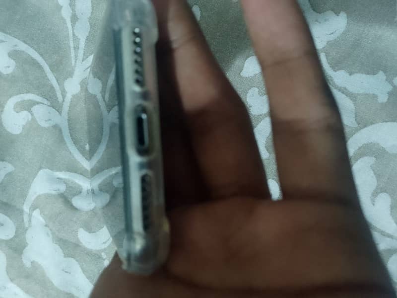 Apple iPhone X 2