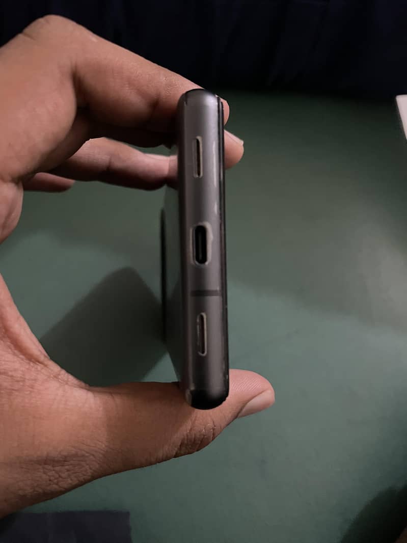Google Pixel 7a 4