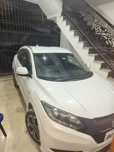 Honda Vezel 2016