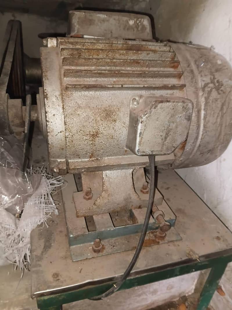 qeema machine cheese crashed machine and halem machine 0