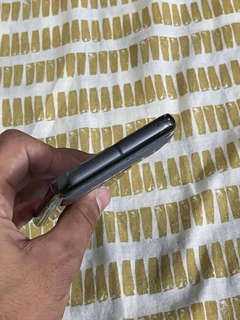 Google Pixel 8 2