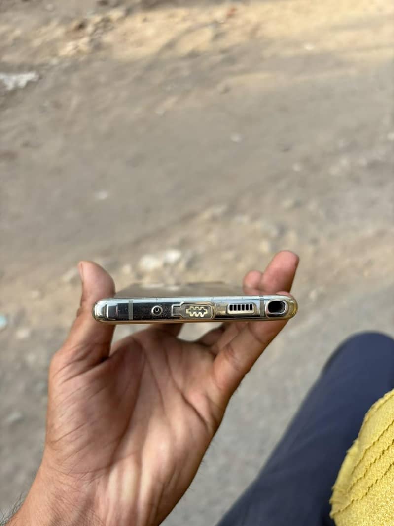 Samsung Mobile Note 10 Plus 2