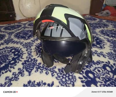 Vectro VT-260 Helmet with Bluetooth Set | Good Condition