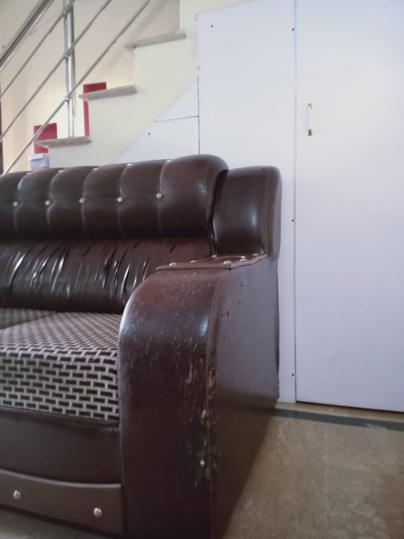 3+2+1 sofa 13