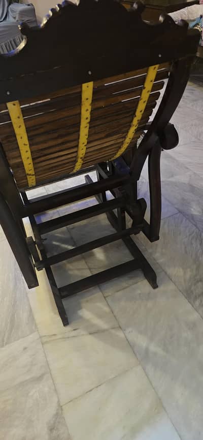rocking chairs sell urgent