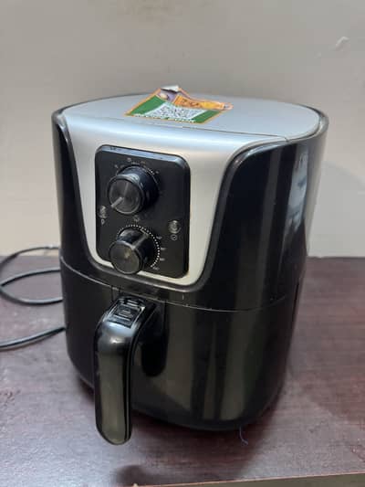 Dawlance DWAF-3013 Air Fryer – 3L