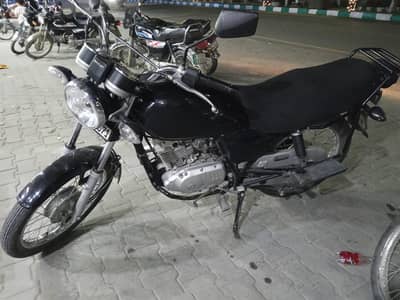 Suzuki GS 150
