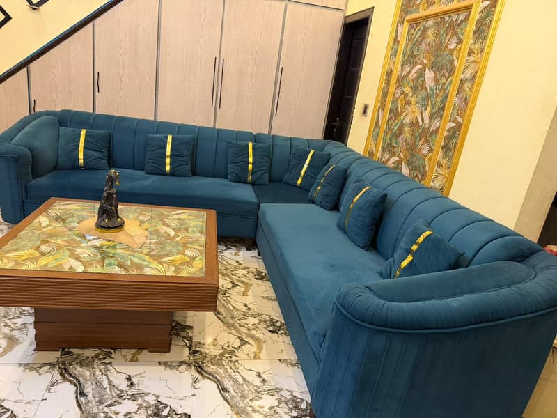 L-shaped sofa 1