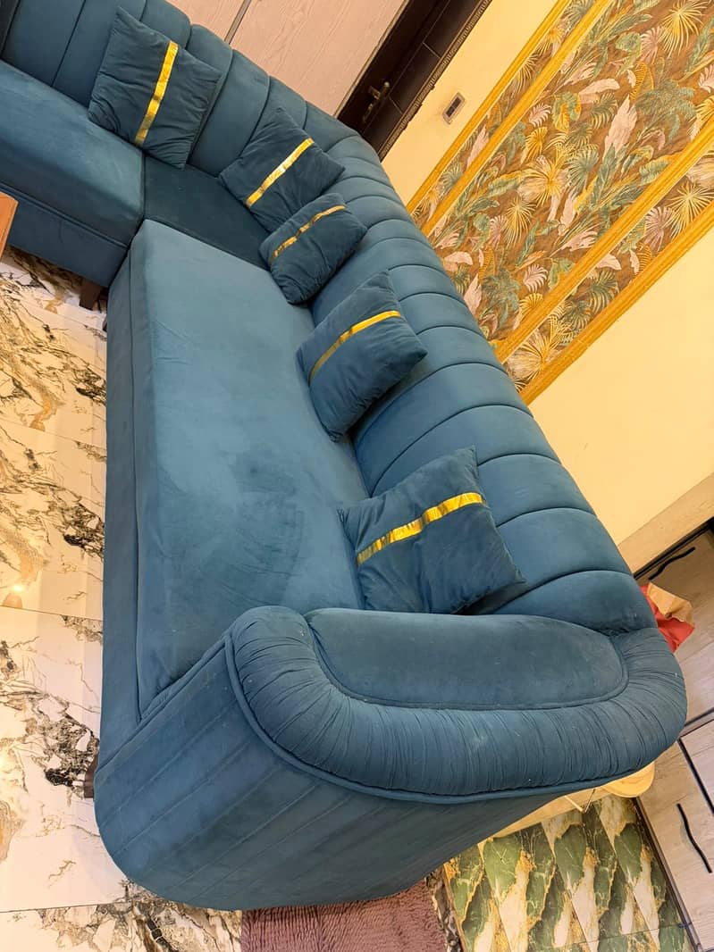 L-shaped sofa 5