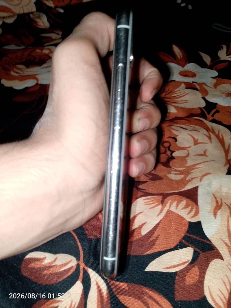 Apple iPhone X 1