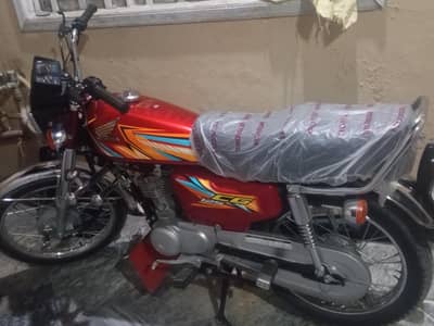 125 for sale like brand new