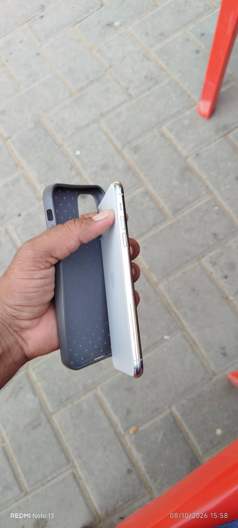 Apple iPhone 11 Pro Max 0