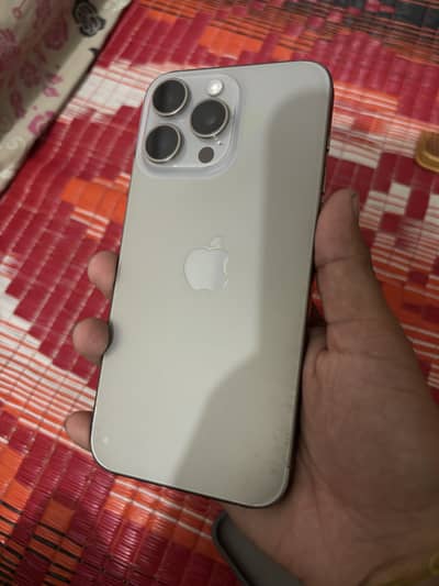Apple iPhone 15 Pro Max