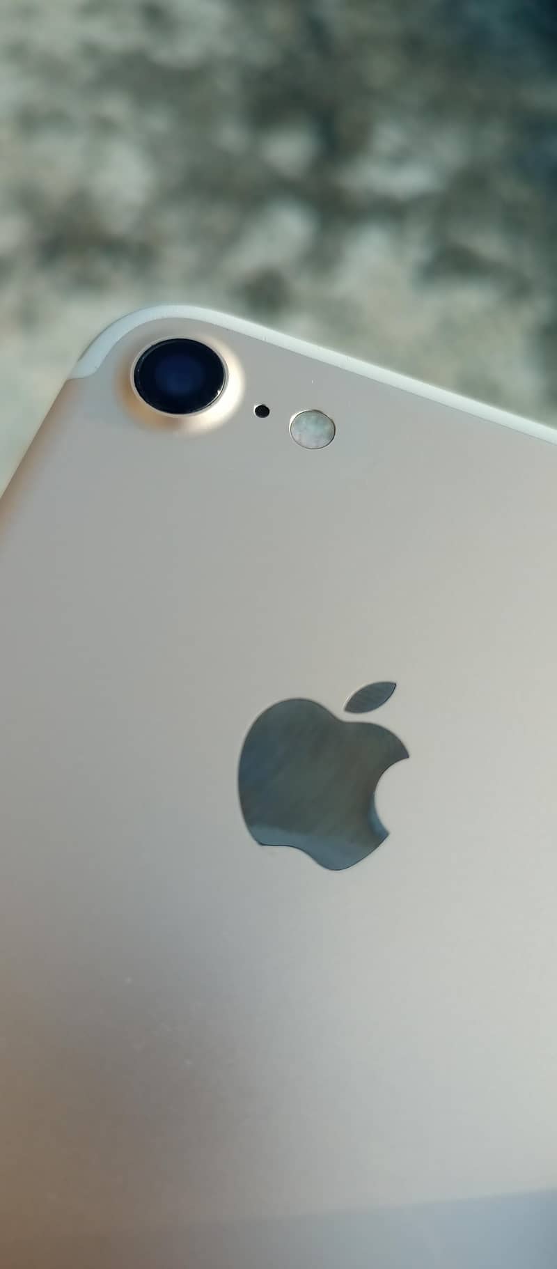 Apple iPhone 7 6