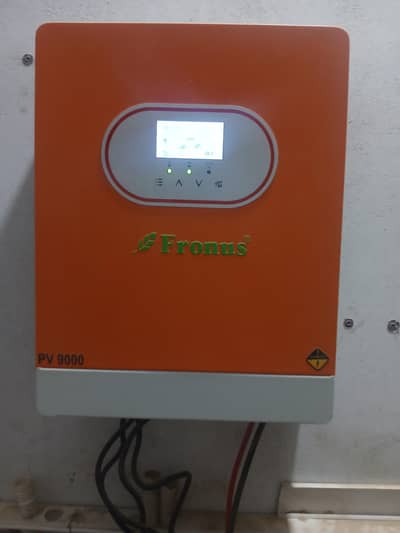 6kw fronus inverter 3 month used