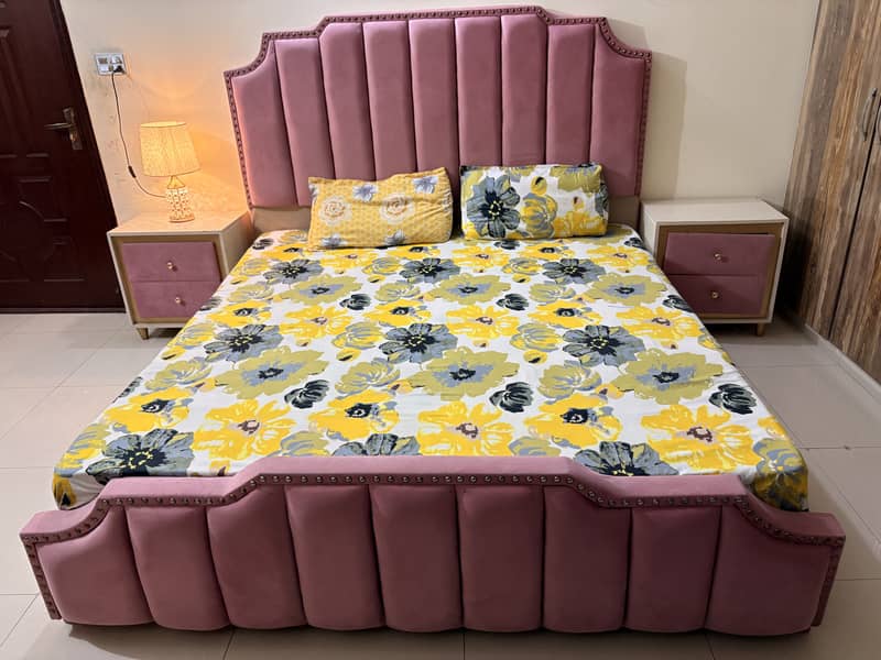 Double Bed with side table 3