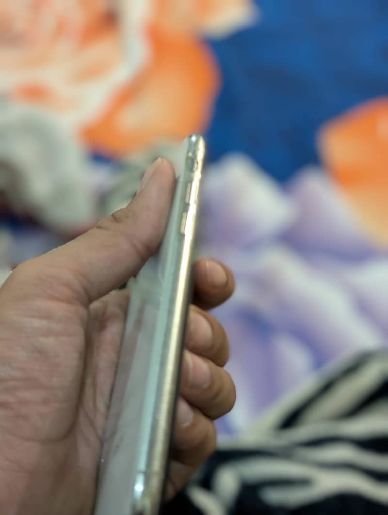 Apple iPhone X 9