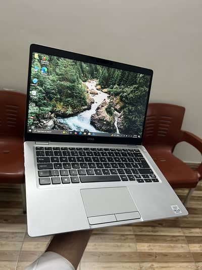 Dell Core i5 10th gen 8gb Ram Touch display