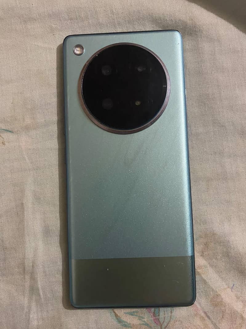 Infinix Zero 40 1