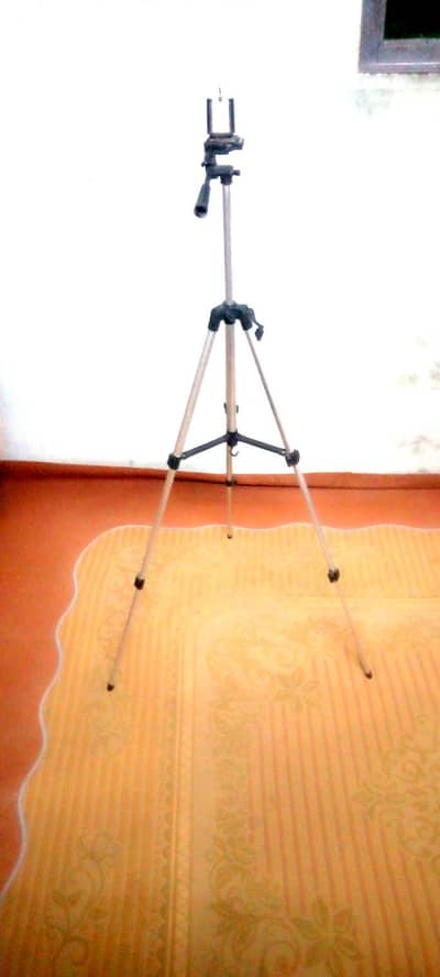 3-sec Aluminum Legs best condition