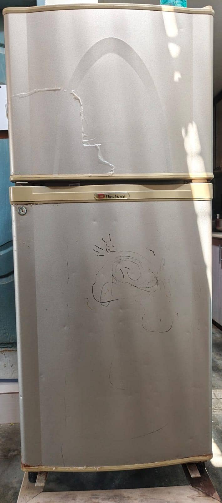 Refrigerator Dawlance 4