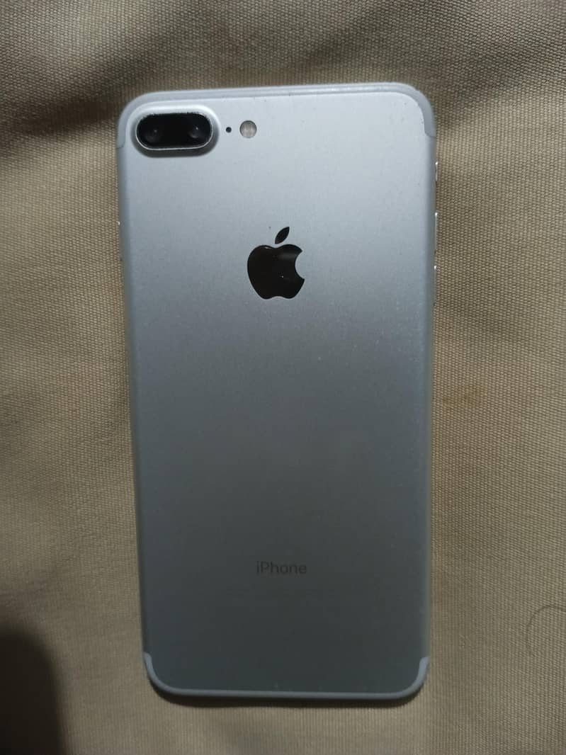 Apple iPhone 7 Plus 0