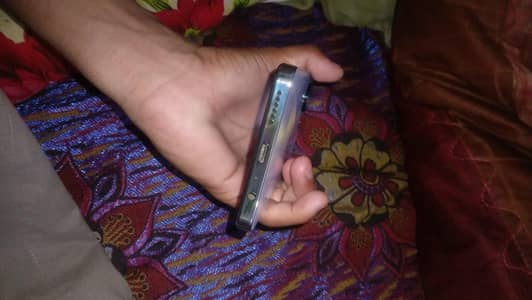 Tecno CAMON 20