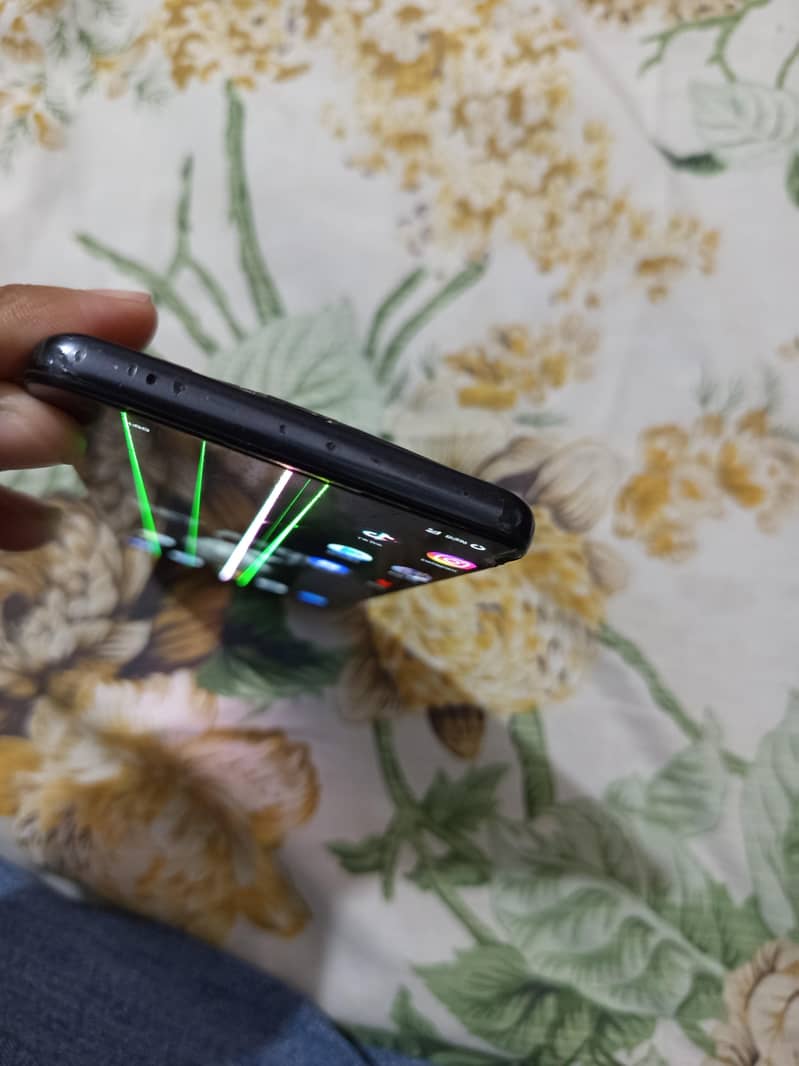 One Plus 9 Pro 4