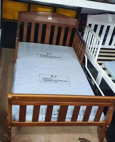 Toddler/Kid bed for sale - USE LIKE NEW