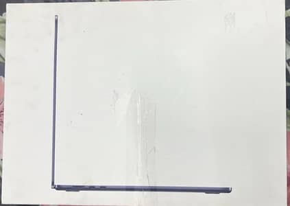 MacBook Air M4 24/512 complete box with apple care plus