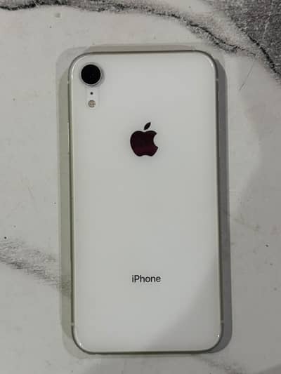 Apple iPhone XR