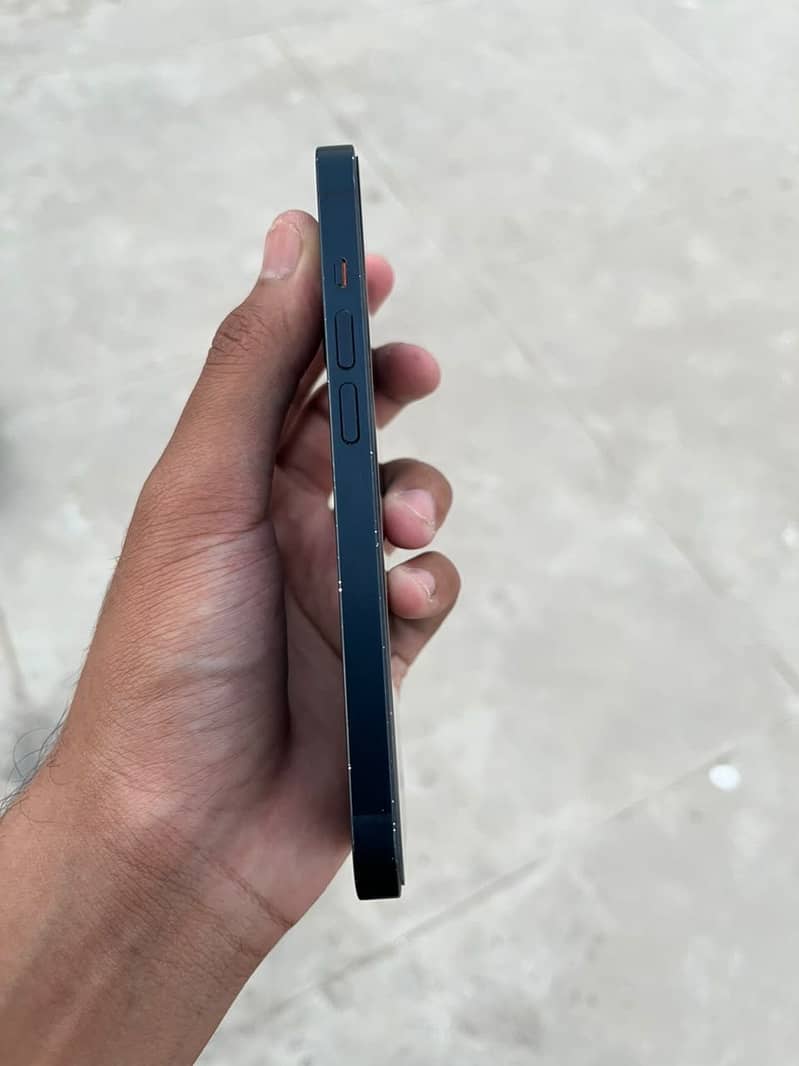 Apple iPhone 14 1