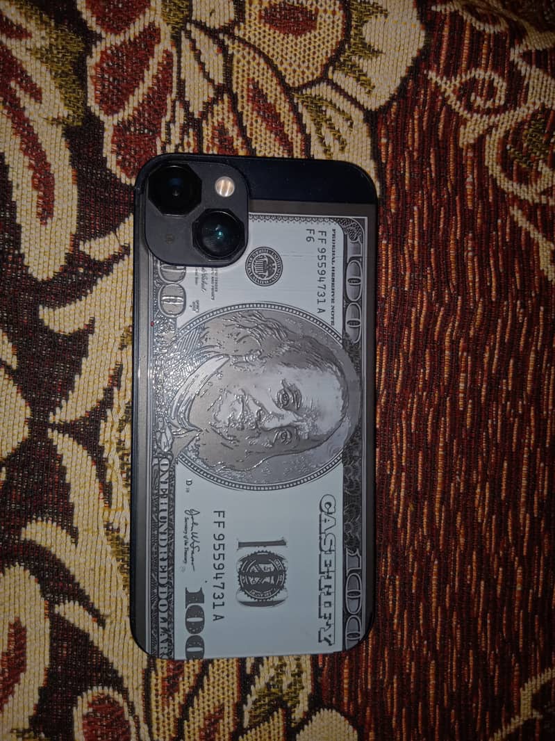 Apple iPhone 13 2