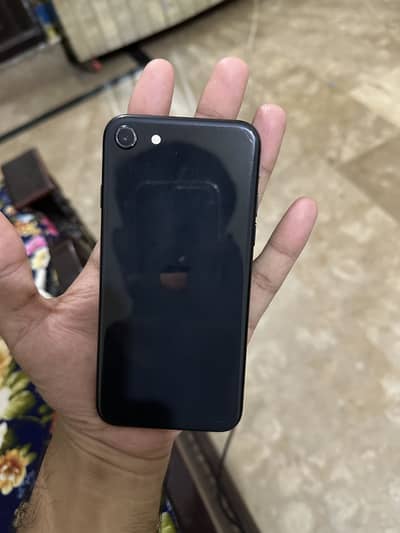 Apple iPhone SE 2020