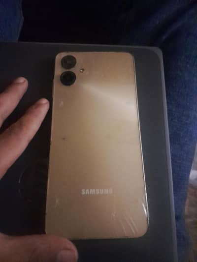Samsung Mobile A06