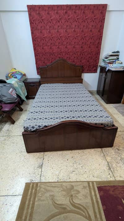 Bed For Sale In Good Condition size 4.5×6