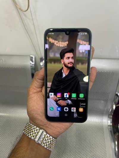 Infinix smart hd with box