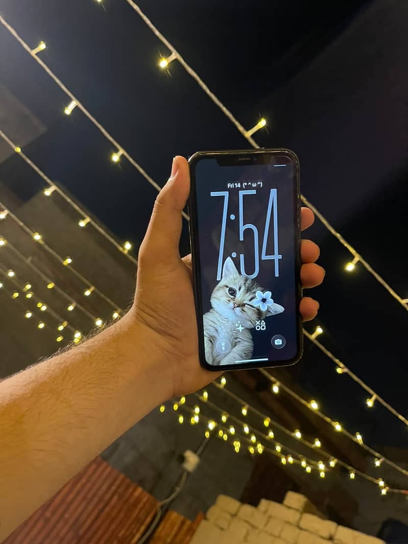 Apple iPhone 11 3