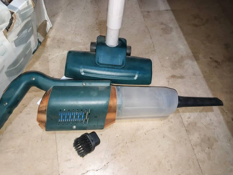 Wireless vacuum cleaner 2