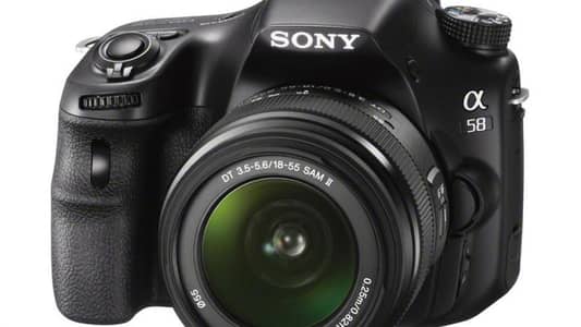 Sony Alpha A58 DSLR Camera with 18-55mm Lens (Excellent Condition)
