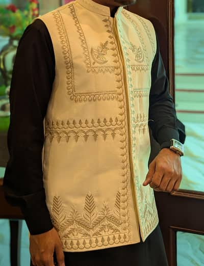 Premium Embroiderd Wasit Coat