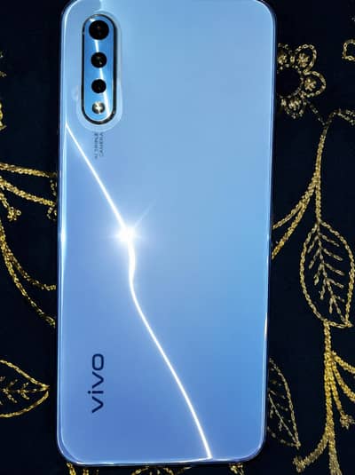 Vivo S1 4GB 128 box available