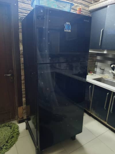 Refrigerator waves
