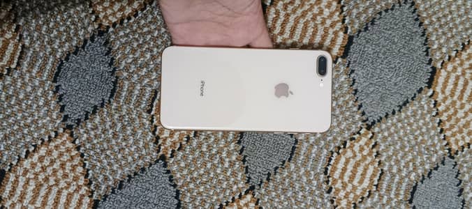 Apple iPhone 8 Plus