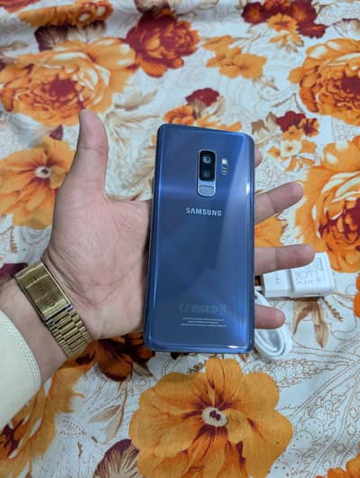 Samsang S9 plus 6/256